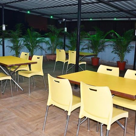 Megh Residency Navi Mumbai Hotel Exterior foto