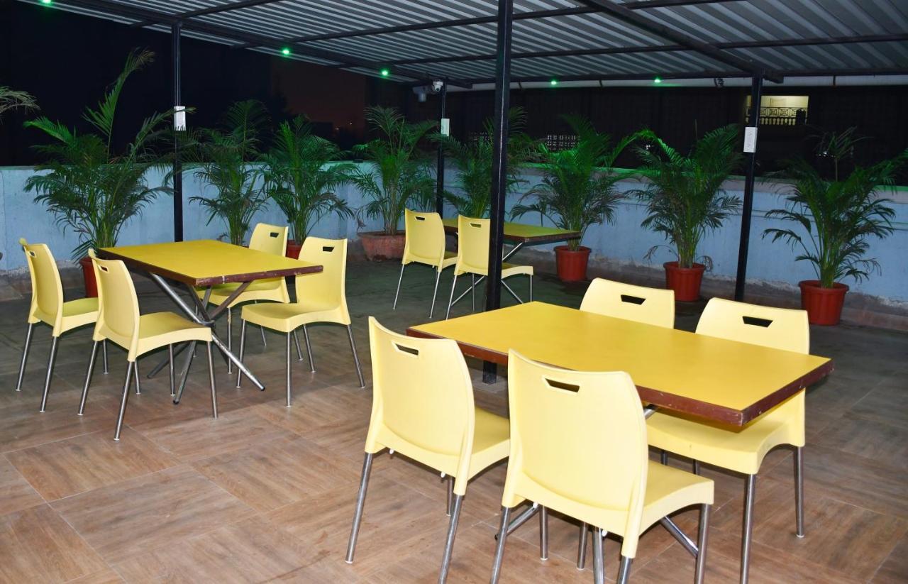 Megh Residency Navi Mumbai Hotel Exterior foto