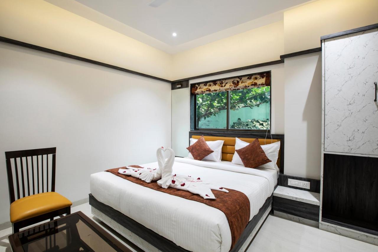 Megh Residency Navi Mumbai Hotel Exterior foto